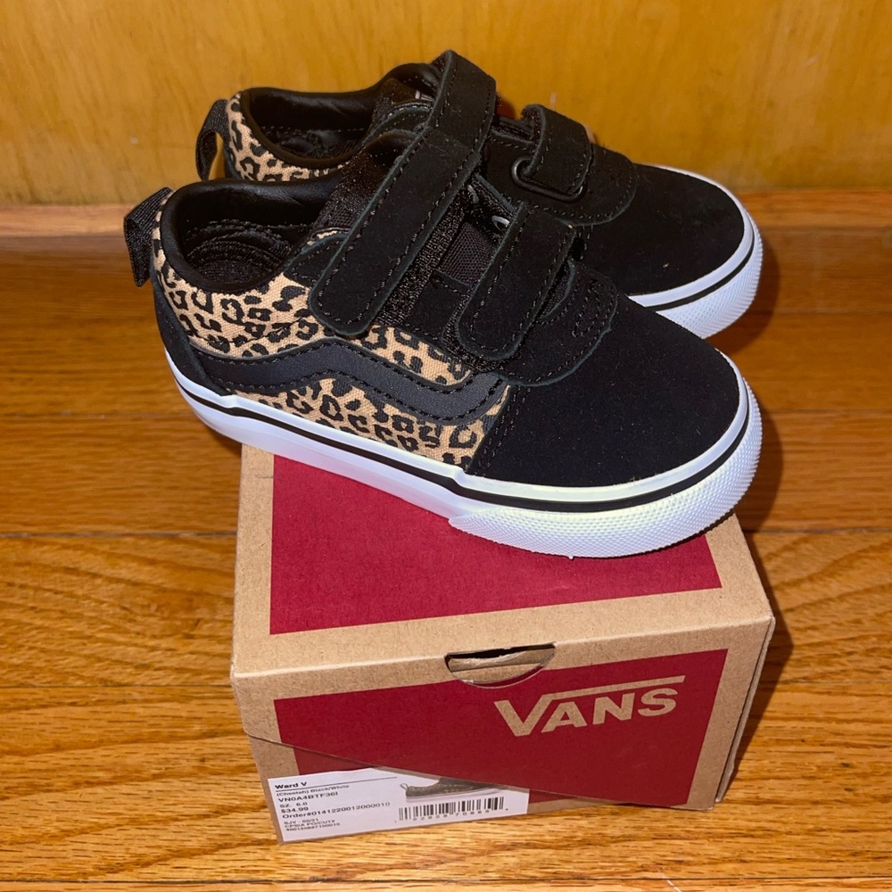 Toddler Girl Velcro Vans - Size 6c